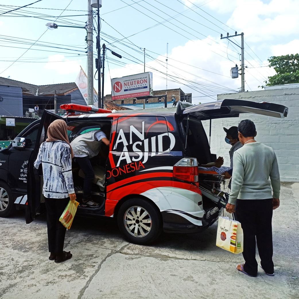 batch_ambulance17.jpg
