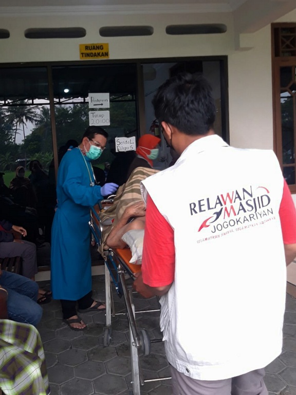 batch_ambulance24.jpg